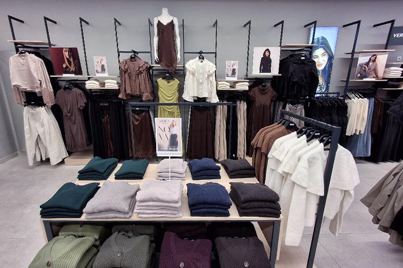 Fashion Land Budva